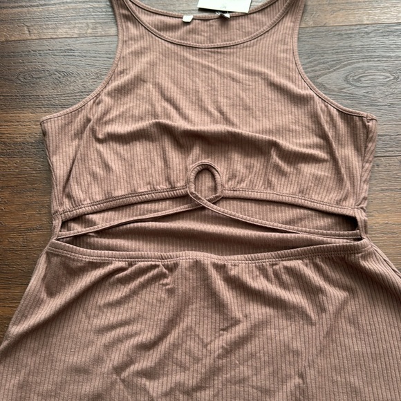 Rivals & Resilience NWT cutout Midi Sleeveless Dress. - Picture 9 of 10